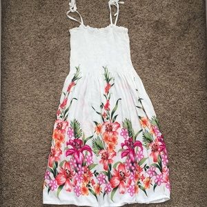 Gorgeous Women’s Floral White Dress